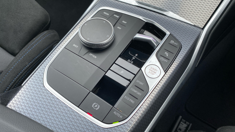 BMW 3 Series 320i M Sport 5dr Step Auto [Pro Pack] Petrol Estate